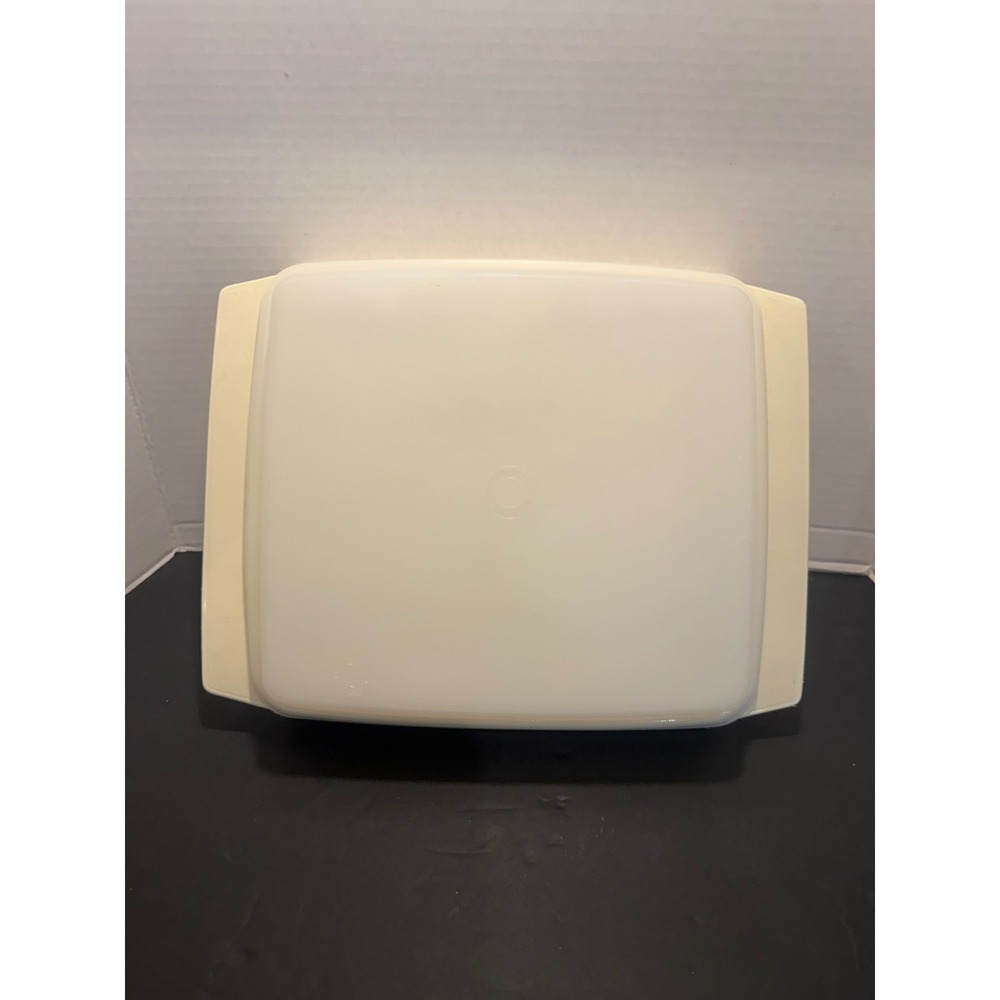 Vintage Tupperware Deviled Egg Carrier 723 Almond Cream 16 Slot Serving Tray Lid